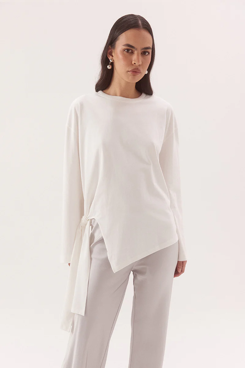 BLAKE LONGSLEEVE TEE - VANILLA - Image 2