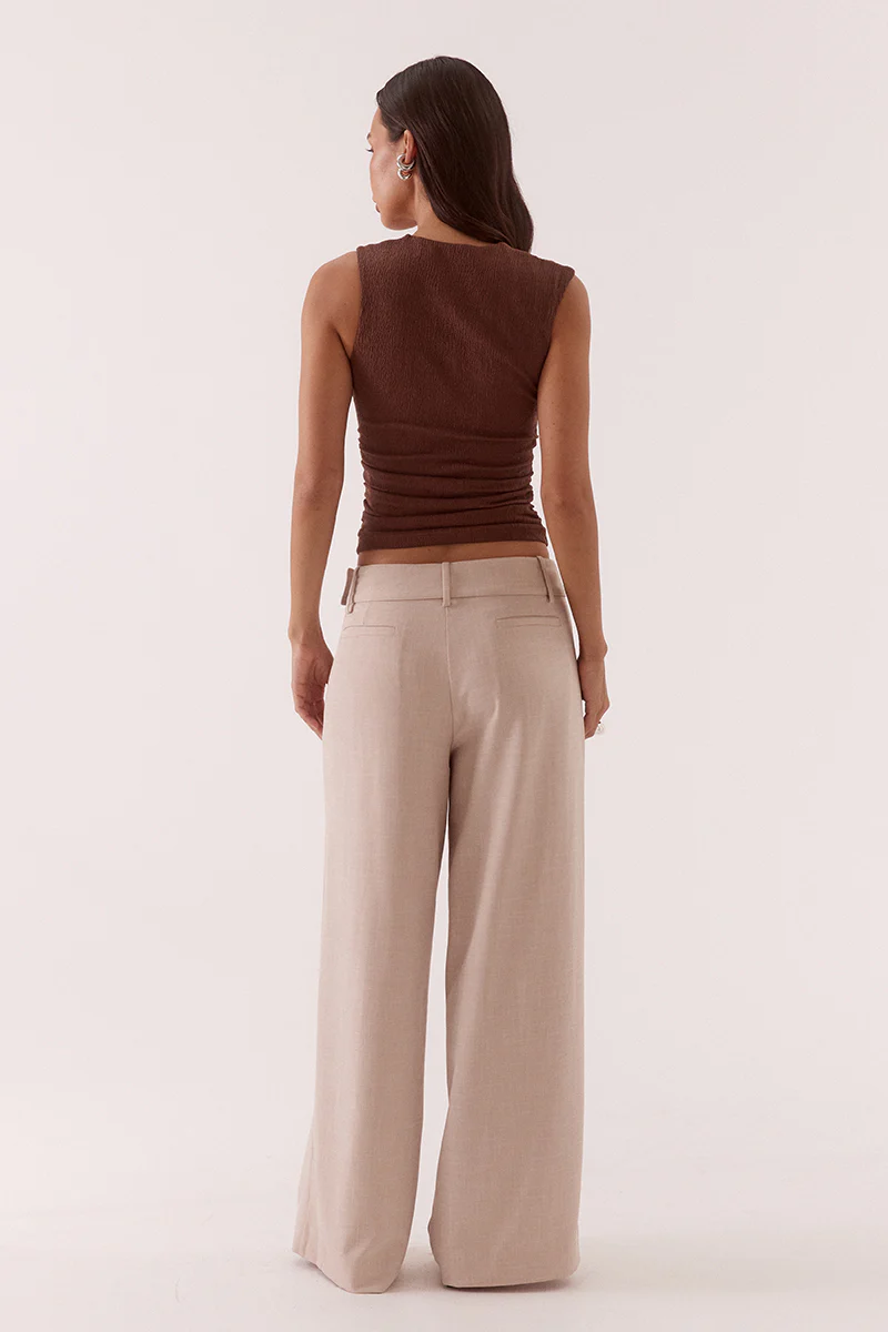 KINSLEE TOP - MOCHA - Image 4