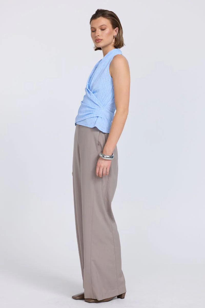 NOSTALGIA MESH TOP - SKY - Image 4